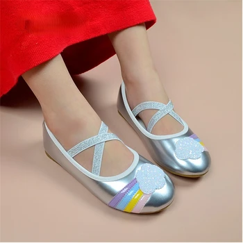 Новая детская обувь Cloud Rainbow с серебряной круглой головкой, мягкая подошва для девочек, удобная обувь принцессы с героями мультфильмов для девочек