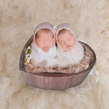 Реквизит для фотостудии для новорожденных Деревянная ванна в форме сердца Размер 39x39x15 см Экологически чистый материал