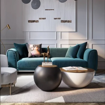 Изготовленный на заказ диван из латекса и фланели Nordic Light luxury style из нержавеющей стали, диван из металлической ткани для ног для небольшой семейной виллы в Гонконге